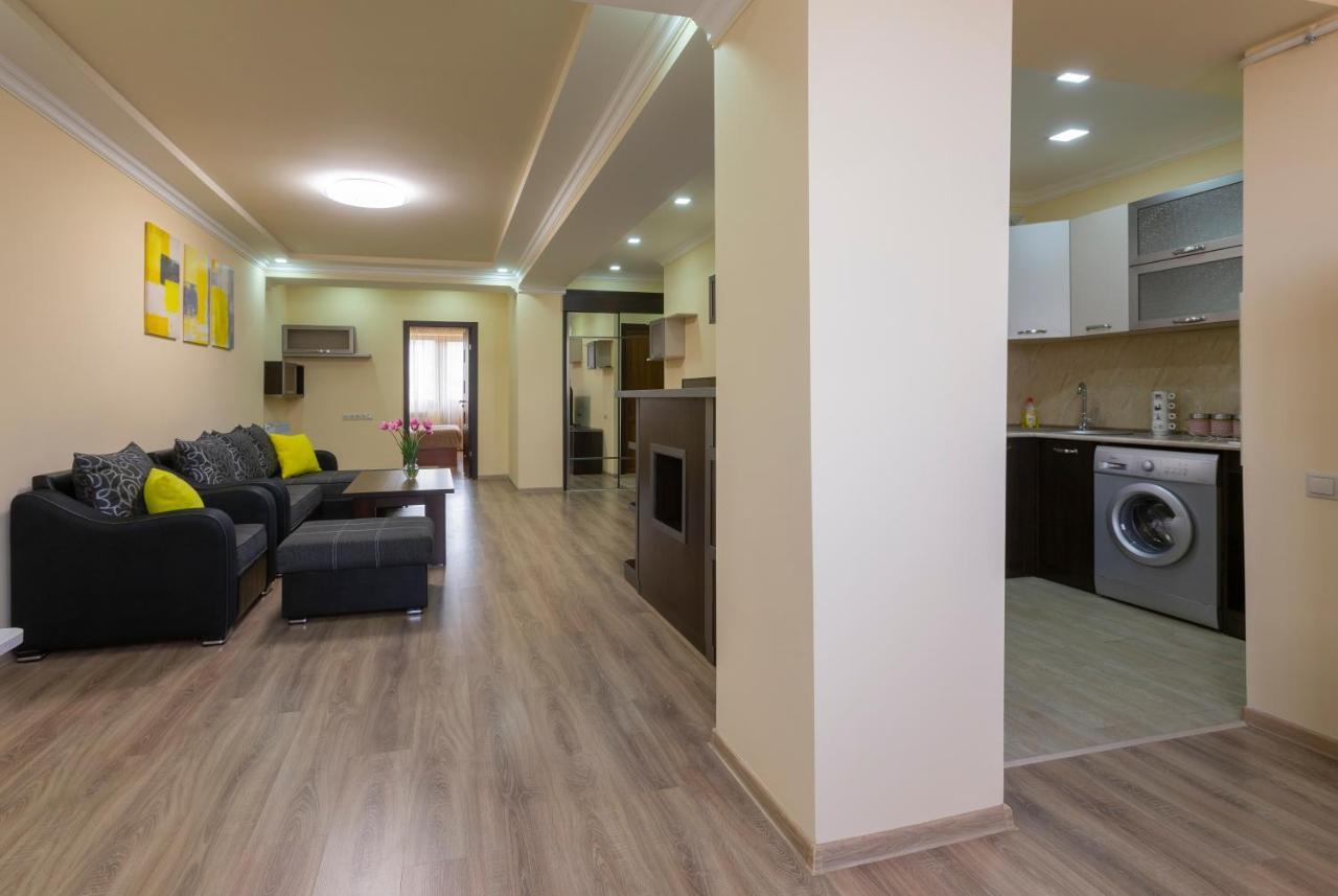 Umba Apartment N5 - Balcony And Mount Ararat View Jerevan Eksteriør billede